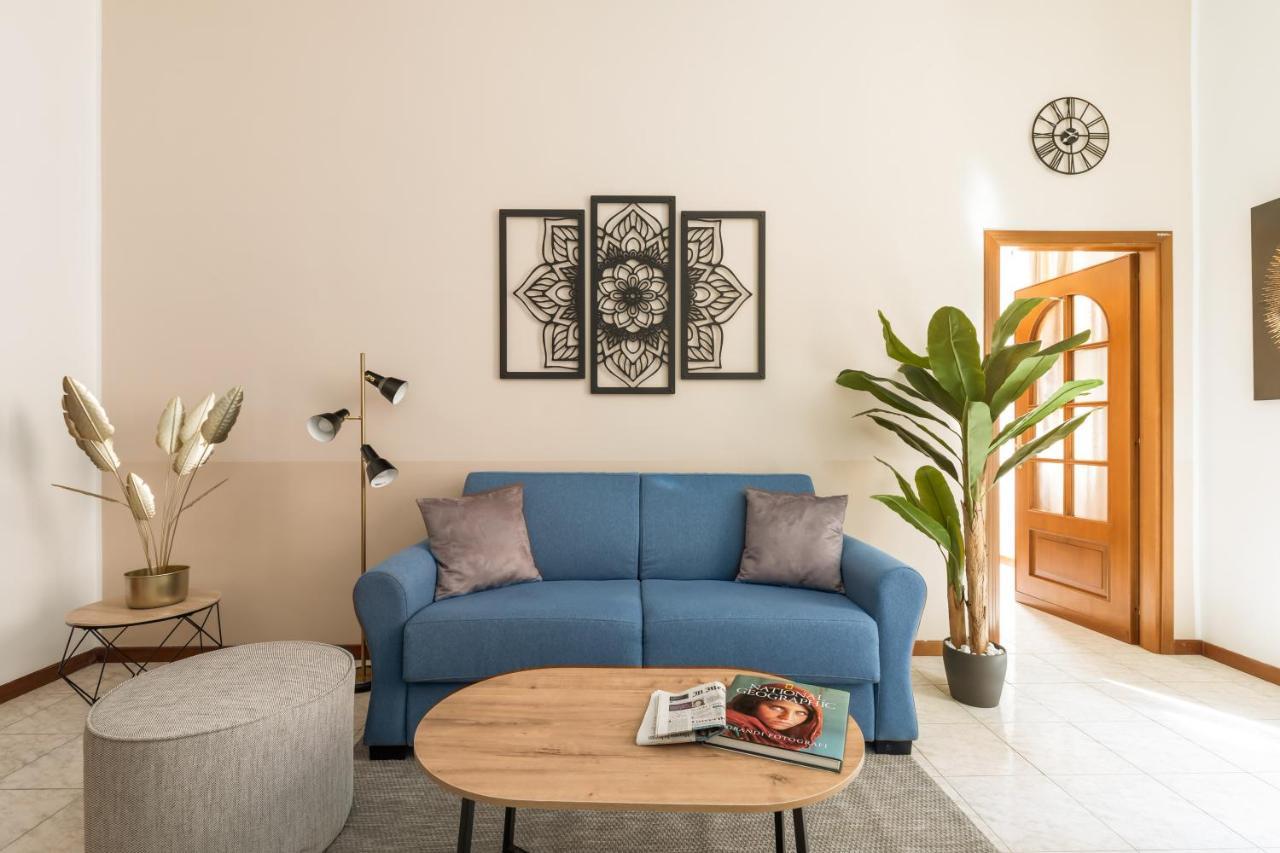 Imperial Nazionale Apartment Rome Luaran gambar